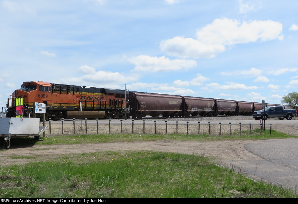 BNSF 6989 DPU